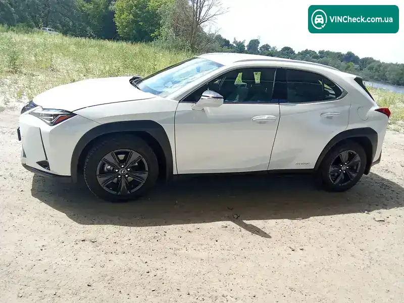 Lexus UX 2019, фото з оголошення 2 з 12, VIN JTHY65BH302003327