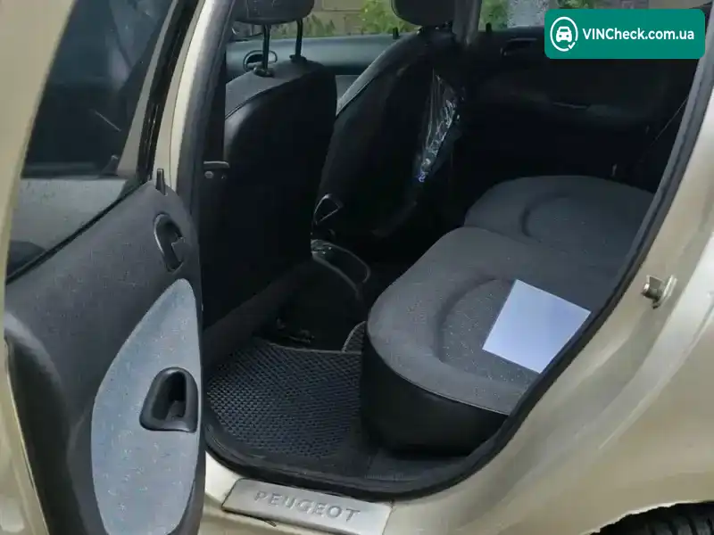 Peugeot 206 2008, фото з оголошення 2 з 19, VIN NAAP23FG48JX02185
