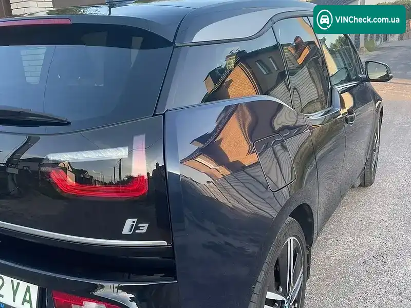 BMW I3 2018, фото з оголошення 2 з 10, VIN WBY7Z2105J7B33152