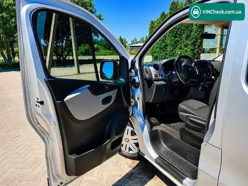 Renault Trafic 2016, фото з оголошення 2 з 10, VIN VF1FL000556462087