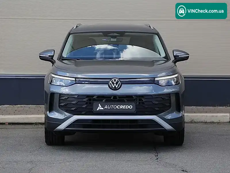 Volkswagen Tiguan 2025, фото з оголошення 2 з 20, VIN 3VVFR7RM3SM037513