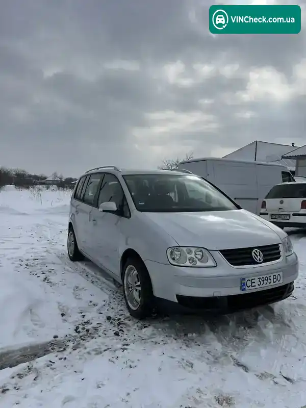 Volkswagen Touran 2004, фото з оголошення 2 з 8, VIN WVGZZZ1TZ5W050939