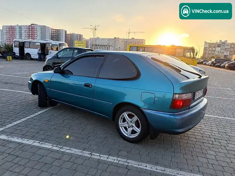 Toyota Corolla 1995, фото з оголошення 2 з 10, VIN JT152EEA100174854