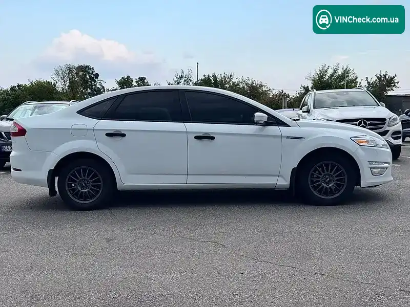 Ford Mondeo 2012, фото з оголошення 2 з 18, VIN WF0DXXGBBDCC07139