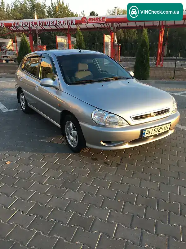 Kia Rio 2002, фото з оголошення 1 з 11, VIN KNEDC243226096104