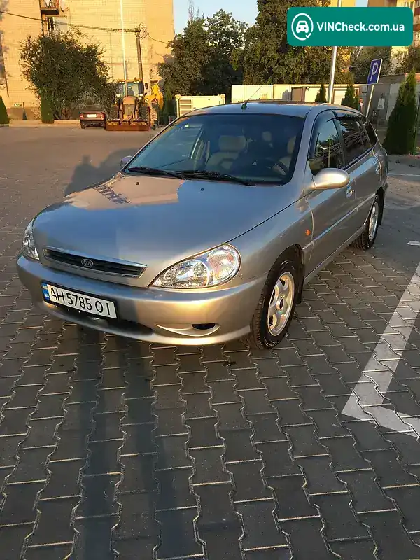 Kia Rio 2002, фото з оголошення 2 з 11, VIN KNEDC243226096104