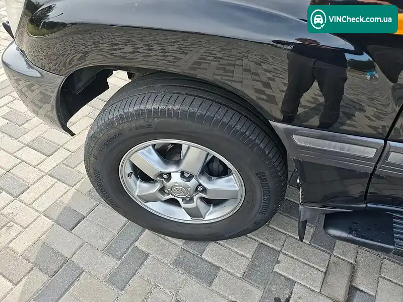 Toyota Land Cruiser 2006, фото з оголошення 2 з 20, VIN JTEHC05J104040068