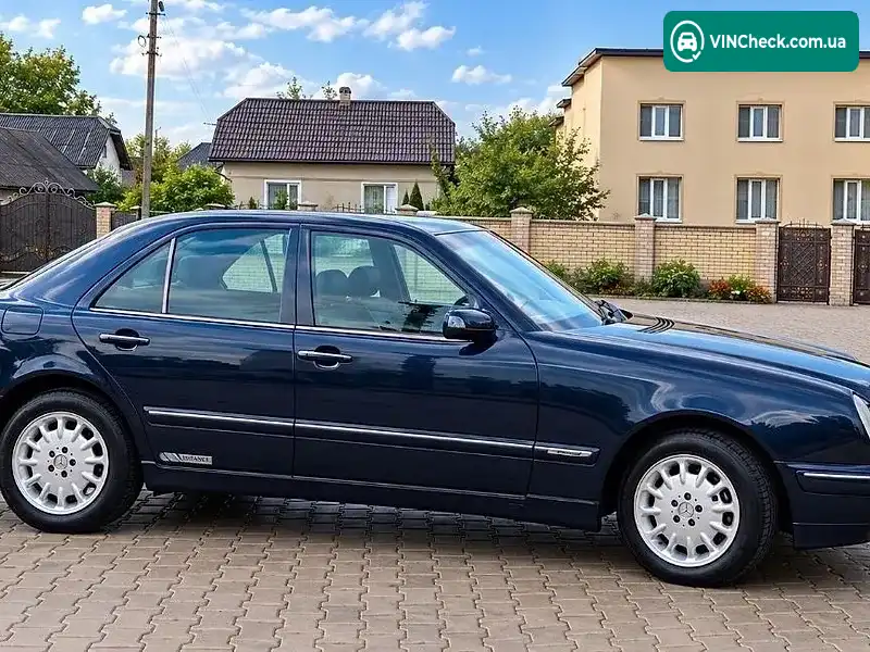Mercedes-Benz E-Class 2001, фото з оголошення 2 з 20, VIN WDB2100161B329985