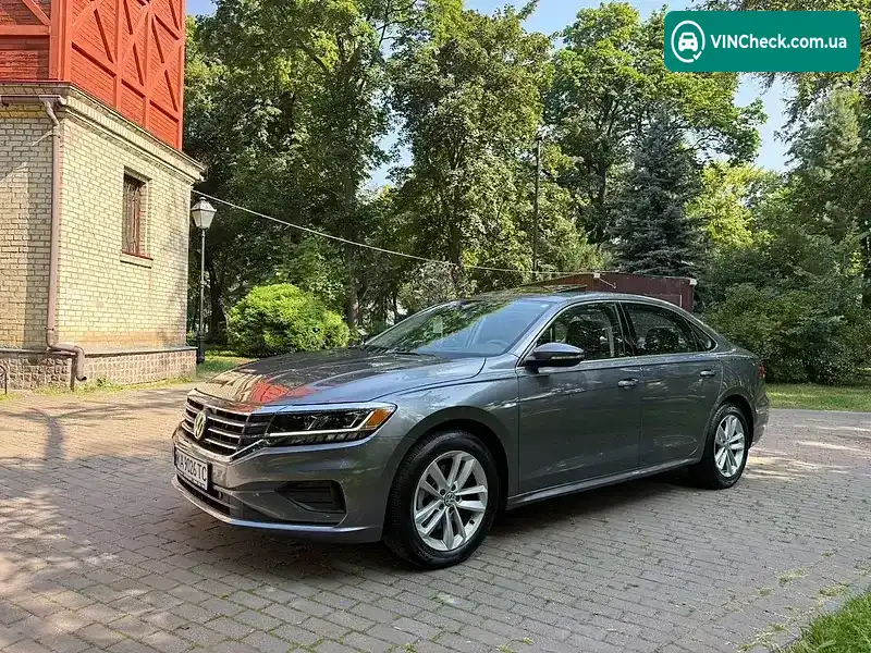 Volkswagen Passat 2020, фото з оголошення 1 з 20, VIN 1VWUA7A31LC010617