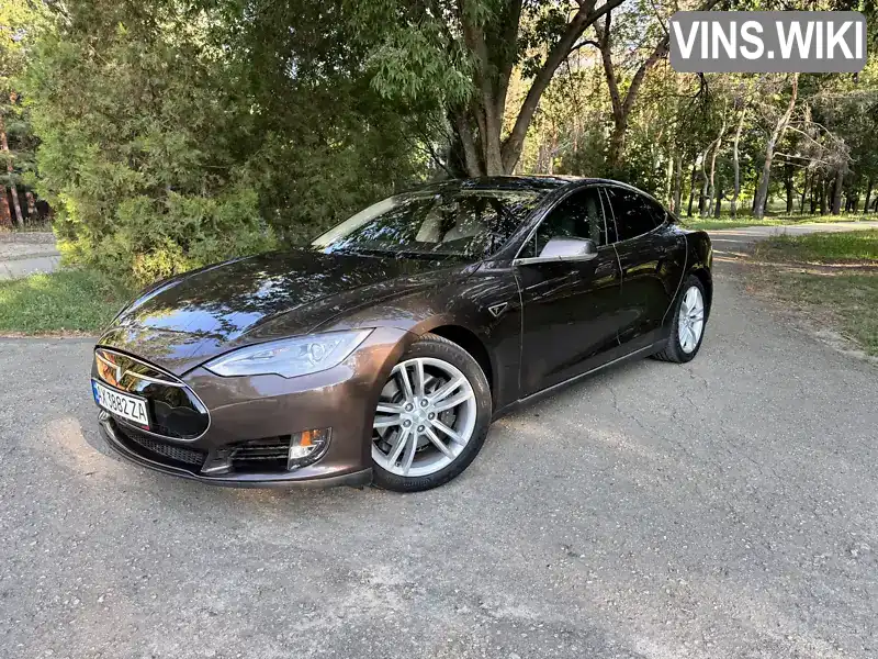 Tesla Model S 2013, фото з оголошення 2 з 21, VIN 5YJSA1BC8DFP10144