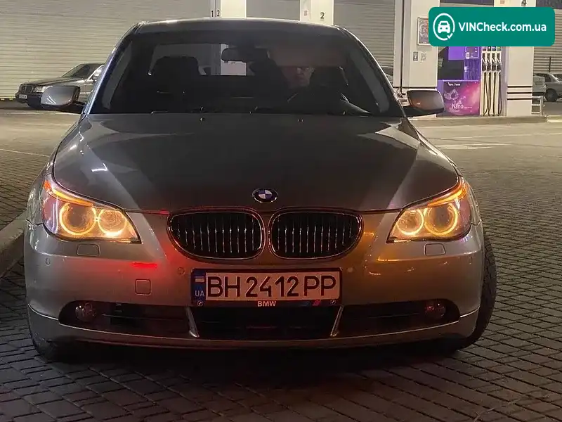 BMW 5 Series 2005, фото з оголошення 1 з 20, VIN WBANF71020CC76612