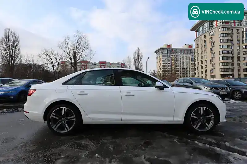 Audi A4 2017, фото з оголошення 1 з 21, VIN WAUZZZF43JA026659