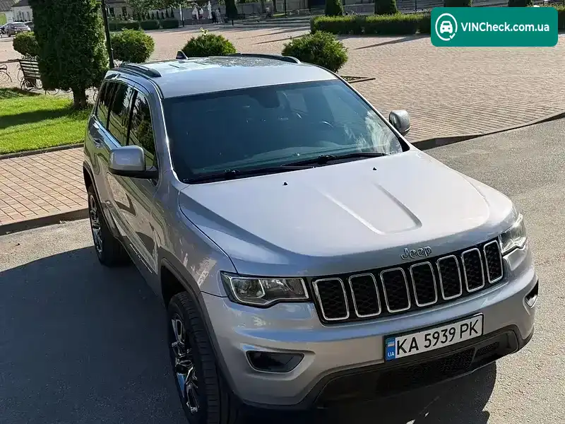 Jeep Grand Cherokee 2017, фото з оголошення 1 з 16, VIN 1C4RJFAG5JC127619
