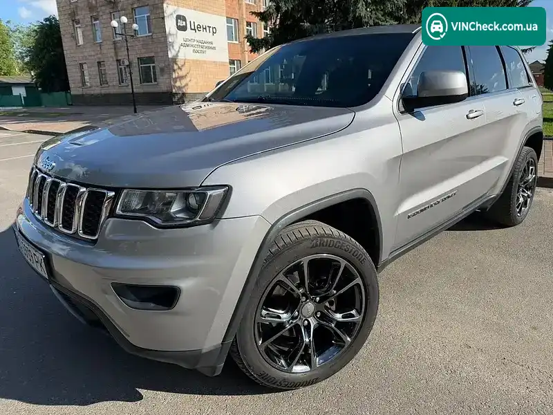 Jeep Grand Cherokee 2017, фото з оголошення 2 з 16, VIN 1C4RJFAG5JC127619