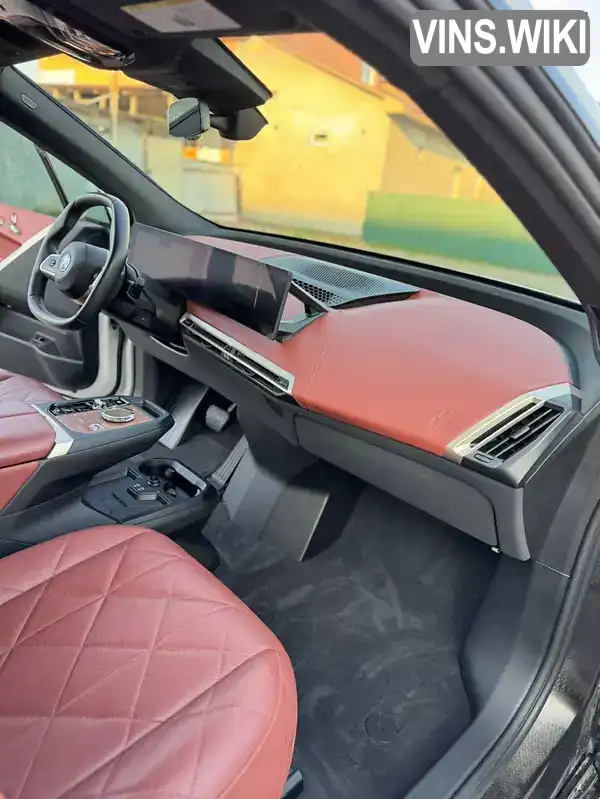 BMW iX 2023, фото з оголошення 2 з 21, VIN WB523CF08RCP31761