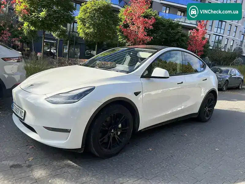Tesla Model Y 2020, фото з оголошення 2 з 13, VIN 5YJYGDEE2MF065594