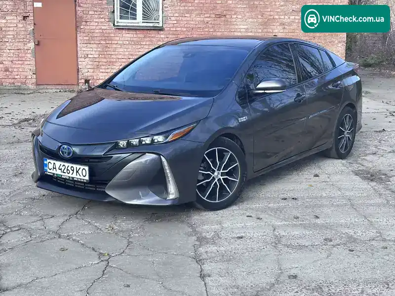 Toyota Prius 2017, фото з оголошення 2 з 21, VIN JTDKARFP3H3065367