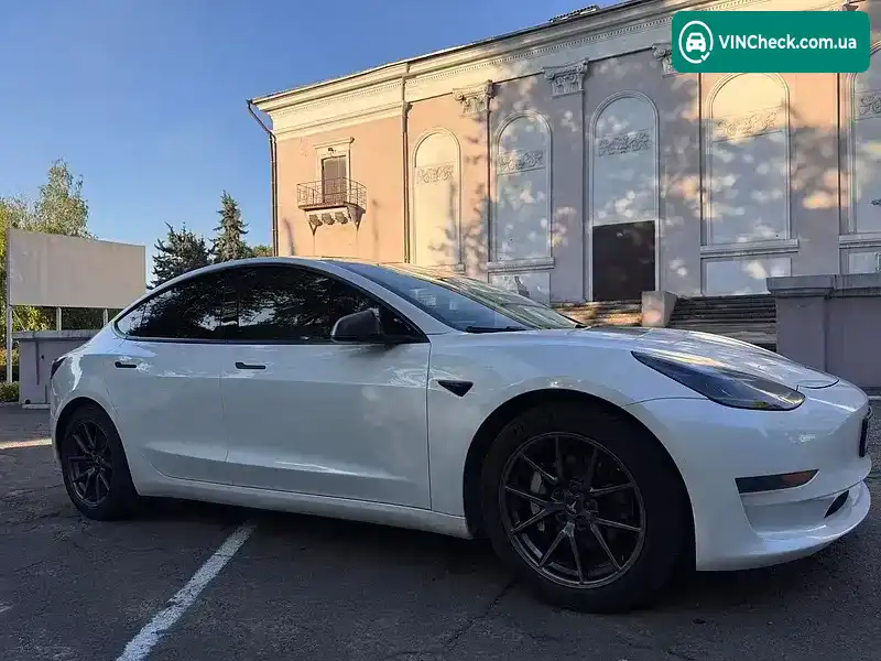 Tesla Model 3 2021, фото з оголошення 1 з 20, VIN 5YJ3E1EA2MF018819