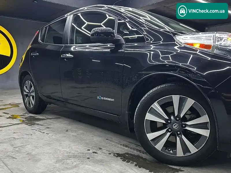 Nissan Leaf 2017, фото з оголошення 2 з 28, VIN 1N4BZ0CPXHC305948