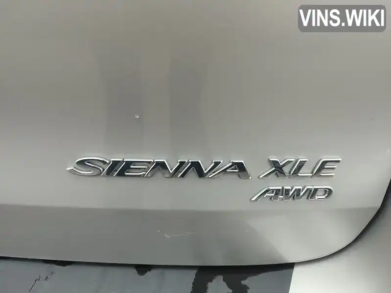 Toyota Sienna 2005, фото з оголошення 2 з 18, VIN 5TDBA22C15S048717