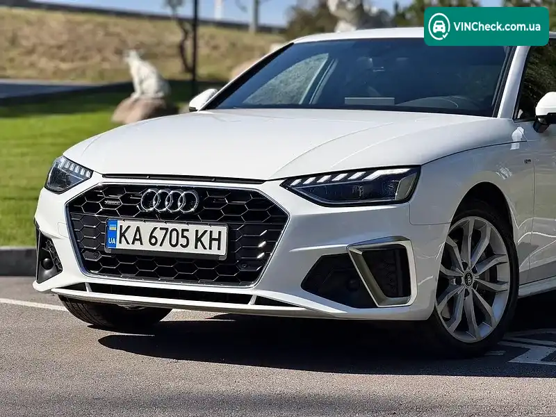 Audi A4 2021, фото з оголошення 2 з 20, VIN WAUZZZF40NA020436
