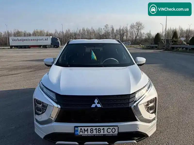 Mitsubishi Eclipse Cross 2021, фото з оголошення 1 з 21, VIN JMBXTGK1WMZ000857