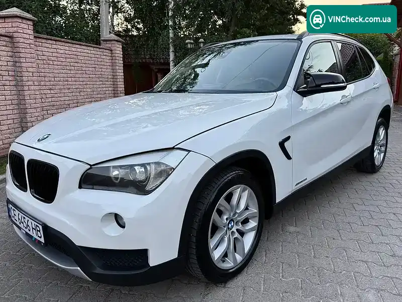 BMW X1 2012, фото з оголошення 2 з 20, VIN WBAVM1C59DVL64334