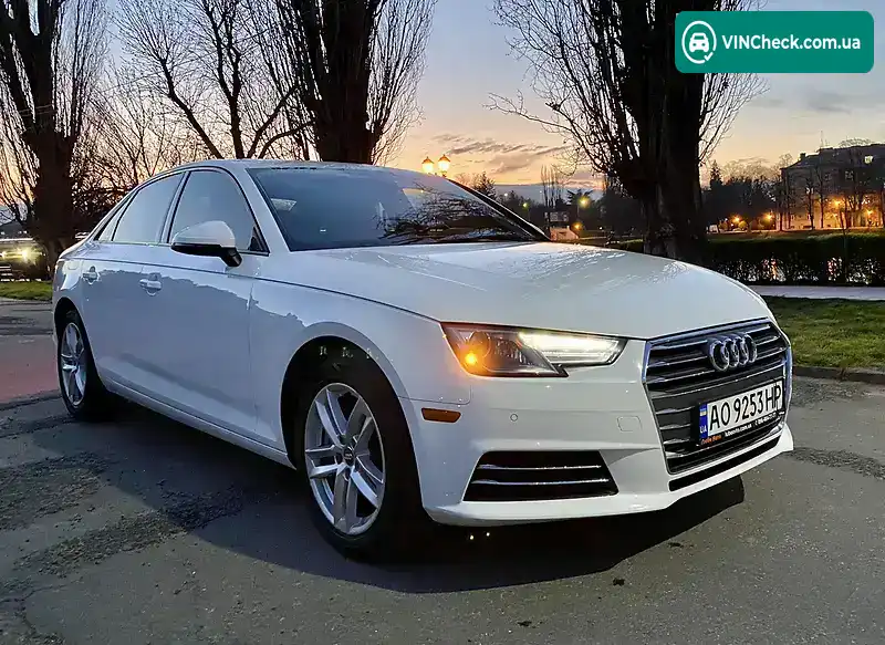 Audi A4 2016, фото з оголошення 1 з 17, VIN WAUGNAF47HN014277