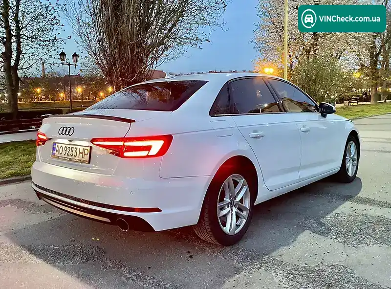 Audi A4 2016, фото з оголошення 2 з 17, VIN WAUGNAF47HN014277
