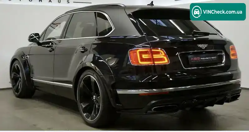Bentley Bentayga 2016, фото з оголошення 2 з 9, VIN SJAAB14V1HC013717