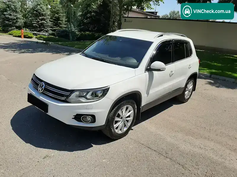 Volkswagen Tiguan 2015, фото з оголошення 2 з 20, VIN WVGZZZ5NZFW086208