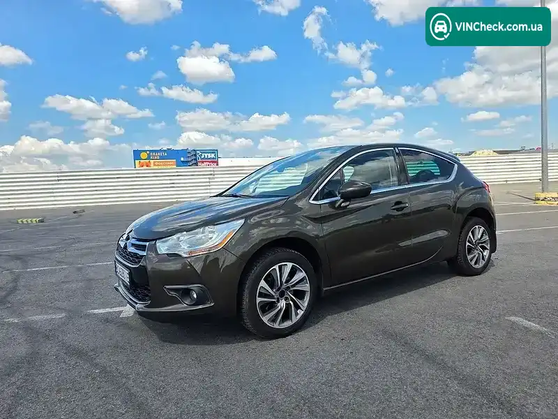 Citroen DS4 2012, фото з оголошення 2 з 16, VIN VF7NX5FEACY579661