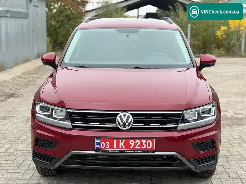 Volkswagen Tiguan 2017, фото з оголошення 2 з 20, VIN 3VV0B7AX4JM077856