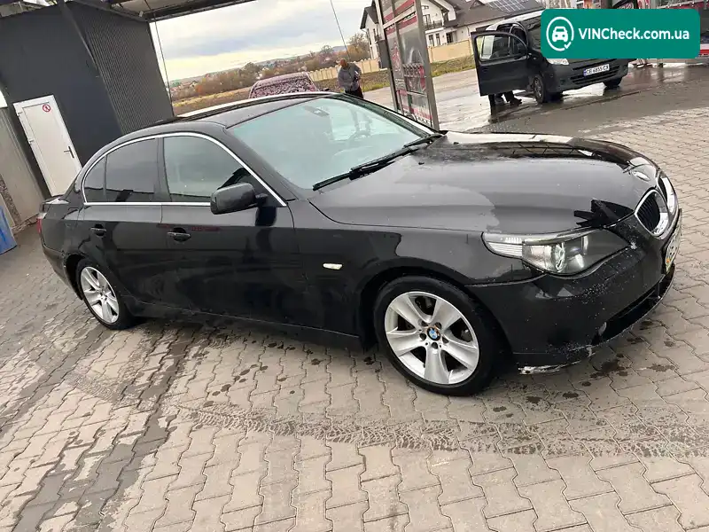BMW 5 Series 2004, фото з оголошення 2 з 19, VIN WBANA31060B913530