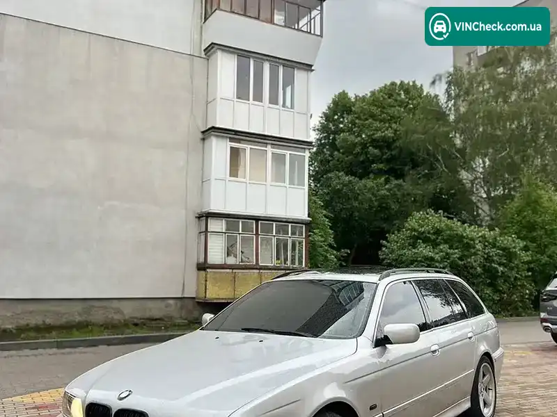 BMW 5 Series 2003, фото з оголошення 1 з 10, VIN WBADP01020GX11876