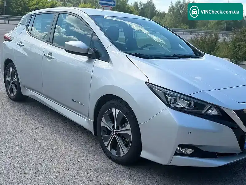 Nissan Leaf 2019, фото з оголошення 2 з 12, VIN 1N4AZ1CP3KC308151