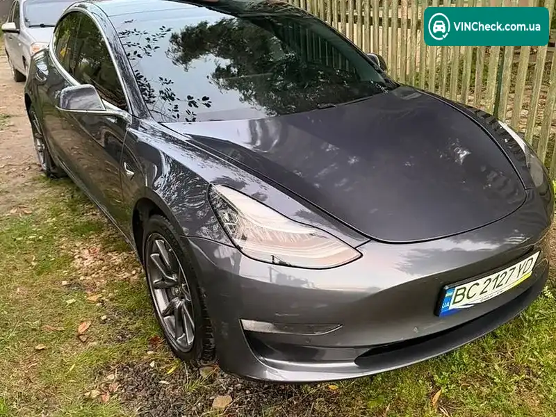Tesla Model 3 2019, фото з оголошення 2 з 20, VIN 5YJ3E1EB3KF520714