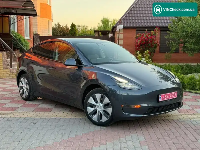 Tesla Model Y 2023, фото з оголошення 2 з 20, VIN LRWYGDEE0PC081159