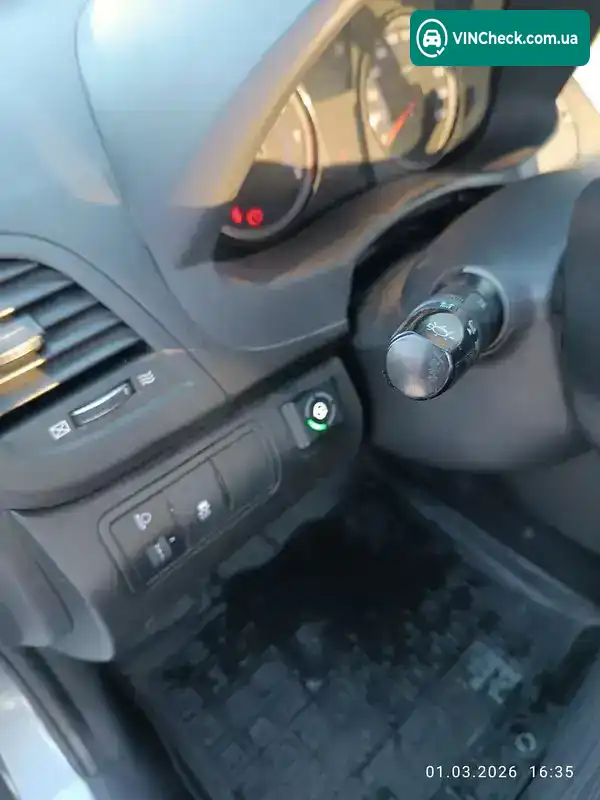 Hyundai Accent 2018, фото з оголошення 2 з 18, VIN KMHCT41BAJU414024