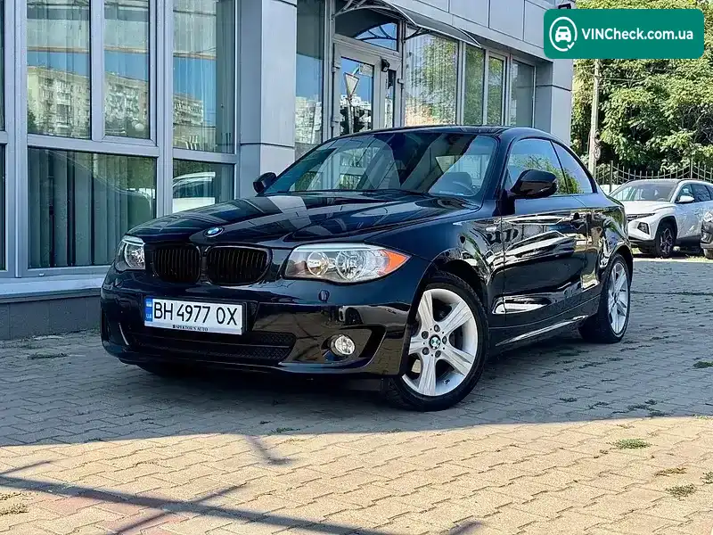 BMW 1 Series 2011, фото з оголошення 1 з 17, VIN WBAUP7C52CVP22345