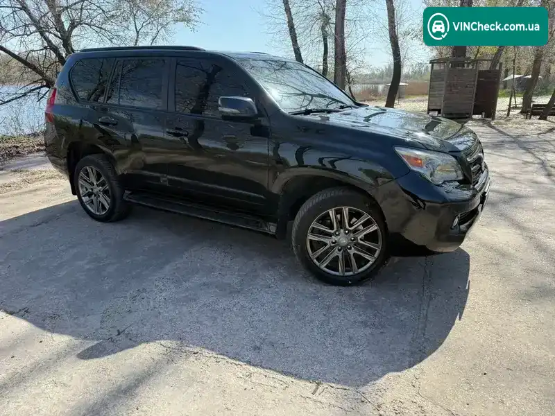 Lexus GX 2010, фото з оголошення 2 з 21, VIN JTJJM7FX8A5007043