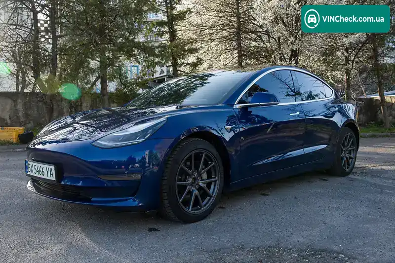 Tesla Model 3 2019, фото з оголошення 1 з 17, VIN 5YJ3E7EBXKF460241