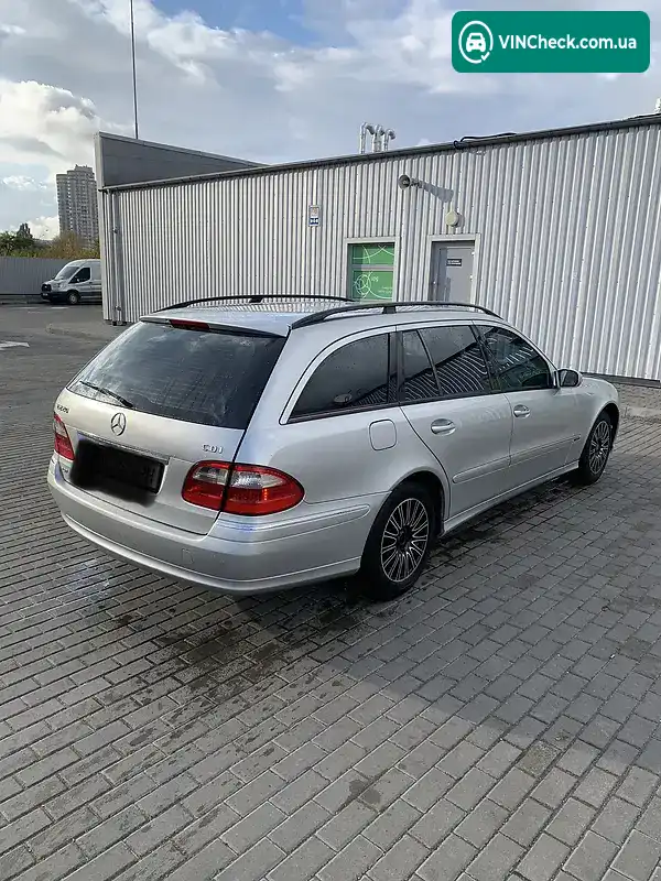 Mercedes-Benz E-Class 2004, фото з оголошення 2 з 16, VIN WDB2112061A650625
