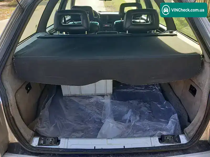 Audi 80 1994, фото з оголошення 1 з 11, VIN WAUZZZ81ZFA167839