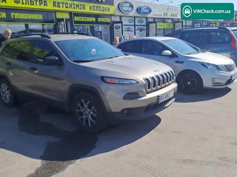 Jeep Cherokee 2017, фото з оголошення 2 з 13, VIN 1C4PJMAB5HW622167