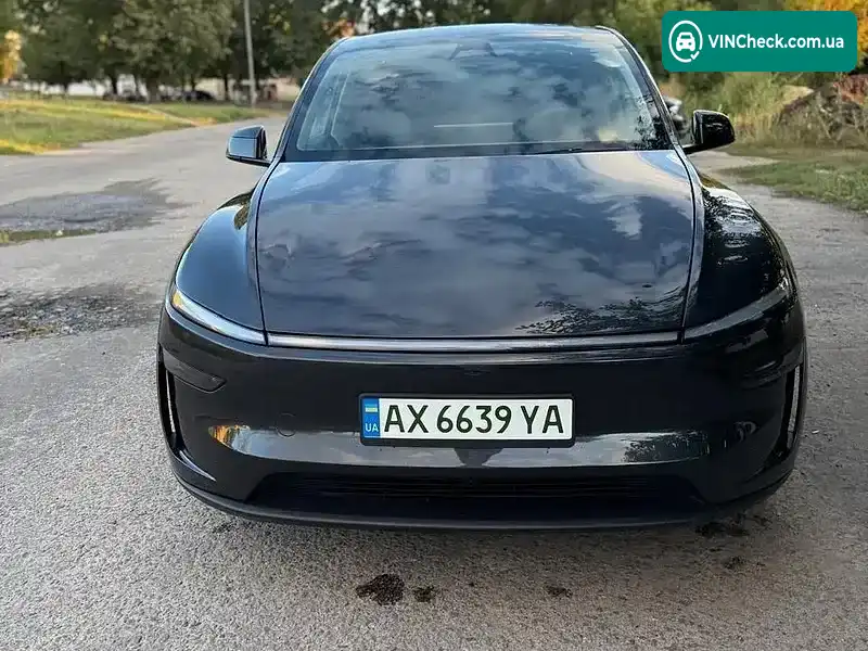 Tesla Model Y 2025, фото з оголошення 1 з 18, VIN 7SAYGDED5TF404728