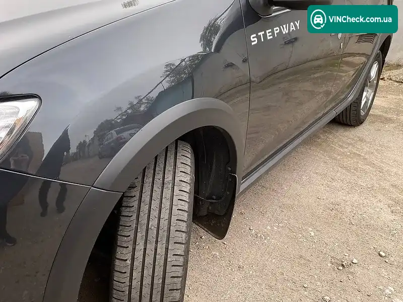 Renault Sandero 2019, фото з оголошення 2 з 20, VIN VF15SRCLC64532872