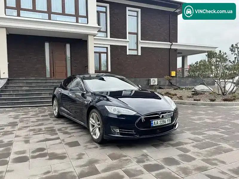 Tesla Model S 2015, фото з оголошення 2 з 16, VIN 5YJSA1S14FFP77955