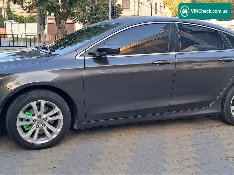 Chrysler 200 2015, фото з оголошення 2 з 20, VIN 1C3CCCAB7FN725648