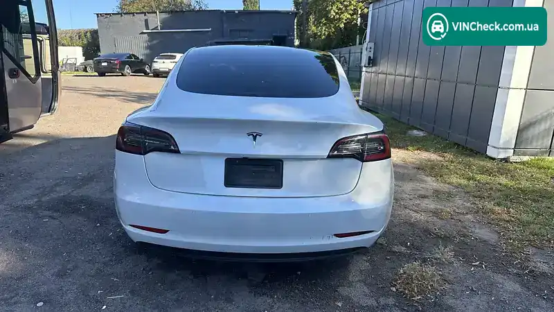 Tesla Model 3 2022, фото з оголошення 2 з 15, VIN 5YJ3E1EAXNF346071